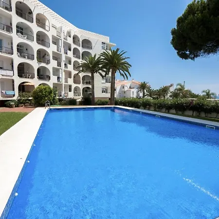 Modern Stunning Sea Views And Pool