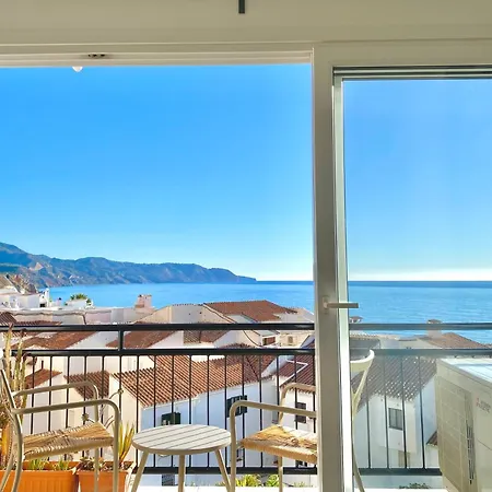 Modern Stunning Sea Views And Pool Appartement