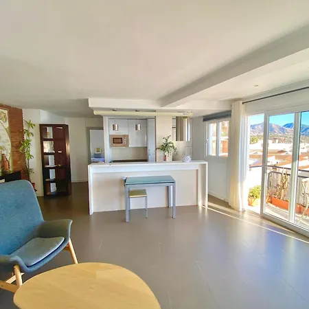 Appartement Modern Stunning Sea Views And Pool Nerja