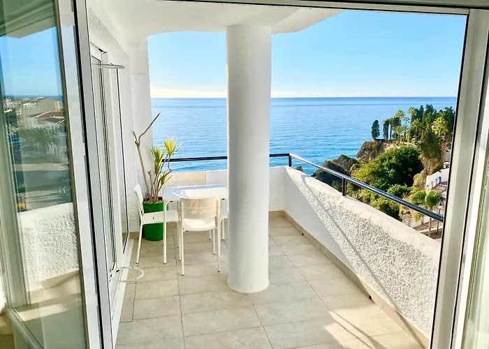 Modern Stunning Sea Views And Pool *